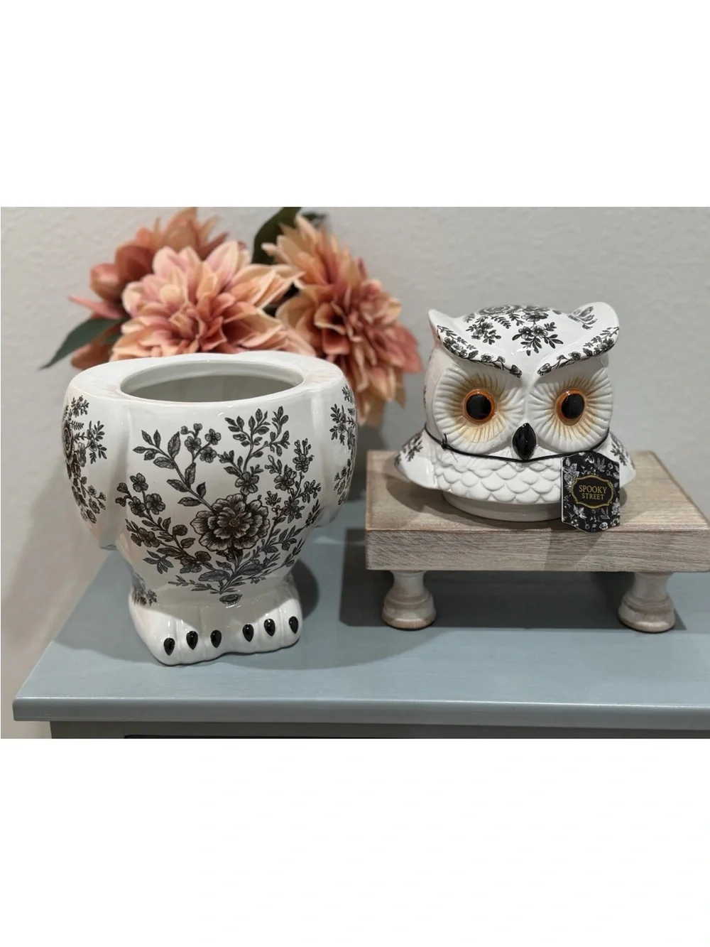 Spooky Street Owl Cookie Jar White Black Floral Toile Ceramic 78oz Halloween New